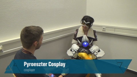 COSPLAYES VILLÁMINTERJÚ – Pyroeszter Cosplay