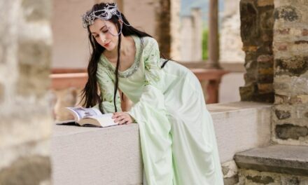 Photoshoot: Arwen (Lord of the Rings: Return of the King – Pocketwraith)