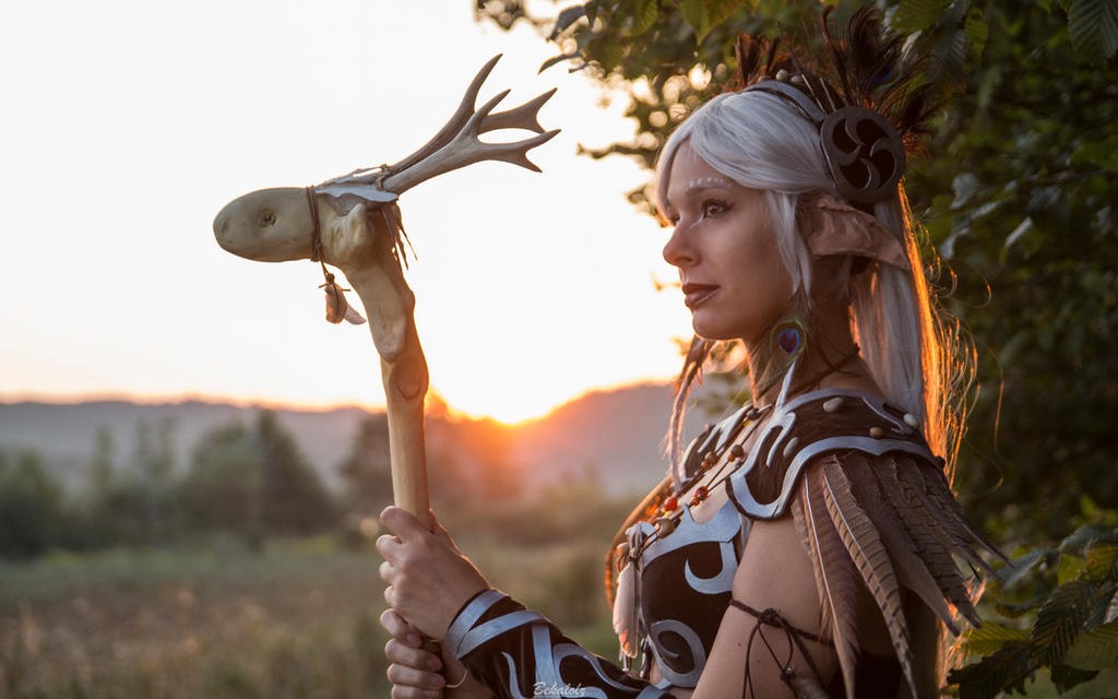 Photoshoot: Elf druid (Original, World of Warcraft – Purplepastelchalk)