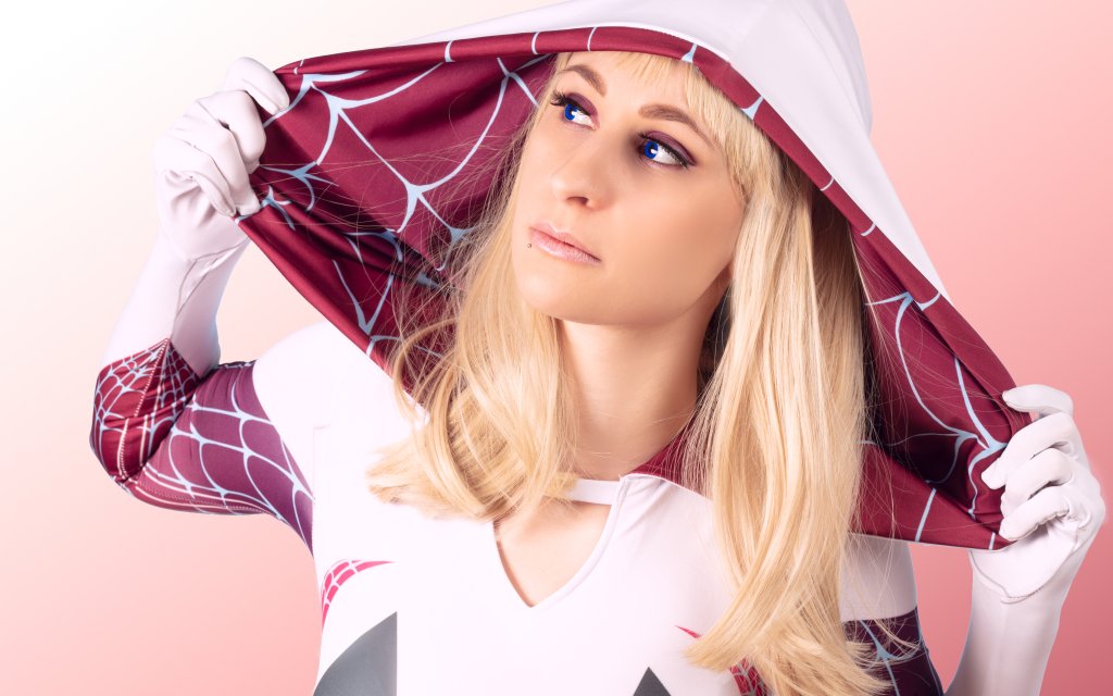 Photoshoot: Gwen Stacy – Spidergirl (Marvel – Felureve)