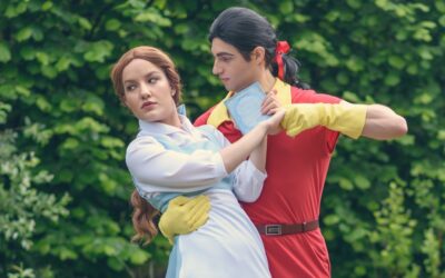 Belle és Gaston (Disney: Szépség és a Szörnyeteg – Bluebelle creatives)