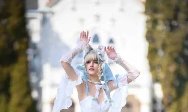 Photoshoot: Shizl (Genshin Impact – Lynette)